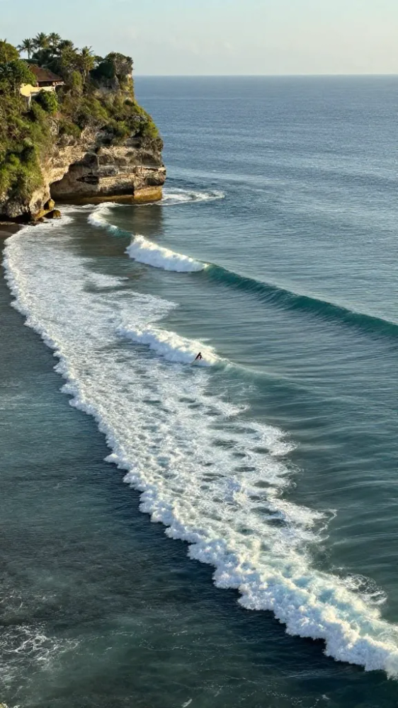 Best Time To Visit Bali For Surfing: 5 Essential Months for Surfing Bali Waves 2 May Offers Consistent Groundswells