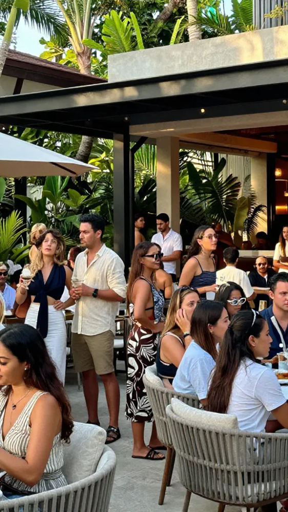 Wait Times for Famous Island Restaurants