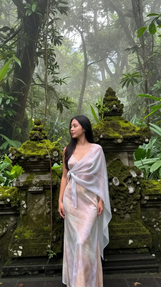 Lightweight Pastel Silk Wraps