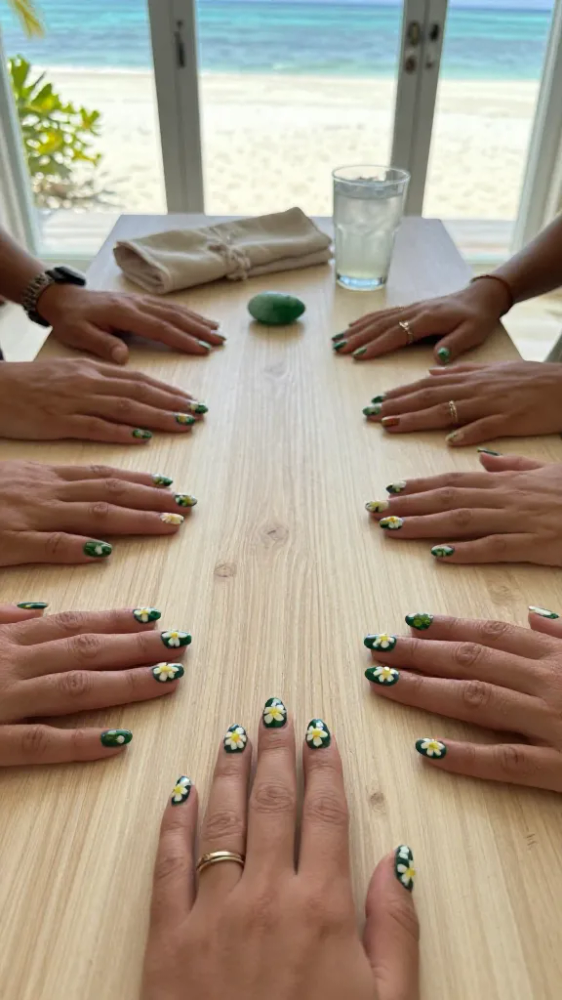 Tiny Frangipani Clover Petals