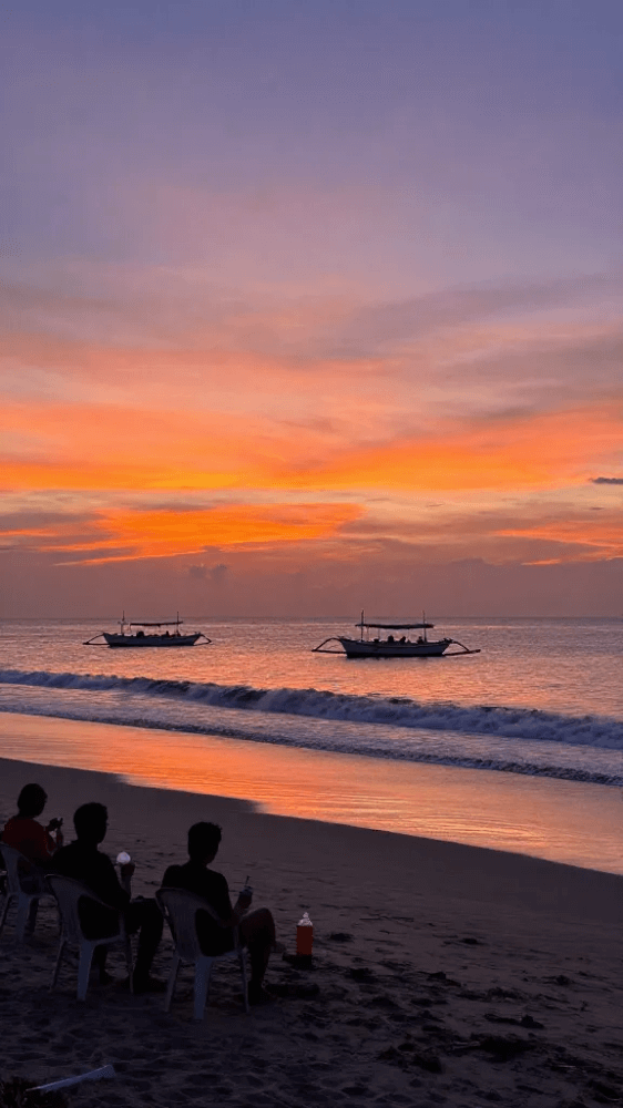 Pantai Jerman Quiet Beach Sunsets