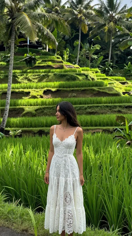 Chic White Lace for Rice Terrace Photos